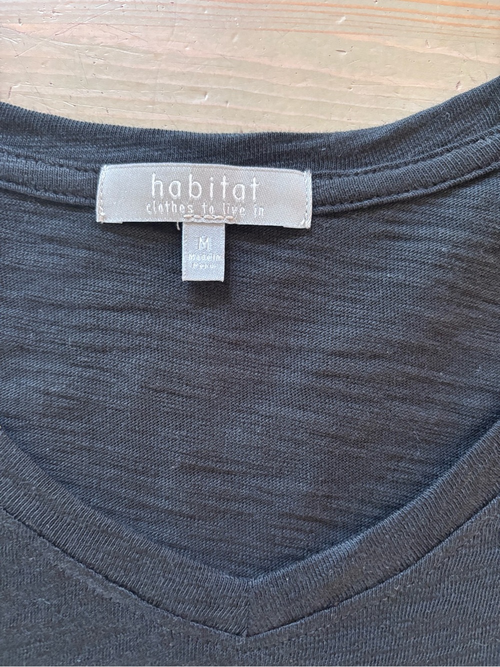 Habitat V-Neck Ruched Sleeve Top - Black - Medium - Picture 4 of 6